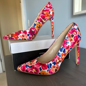 NINE WEST Tatiana Floral Pink Pumps size 7.5